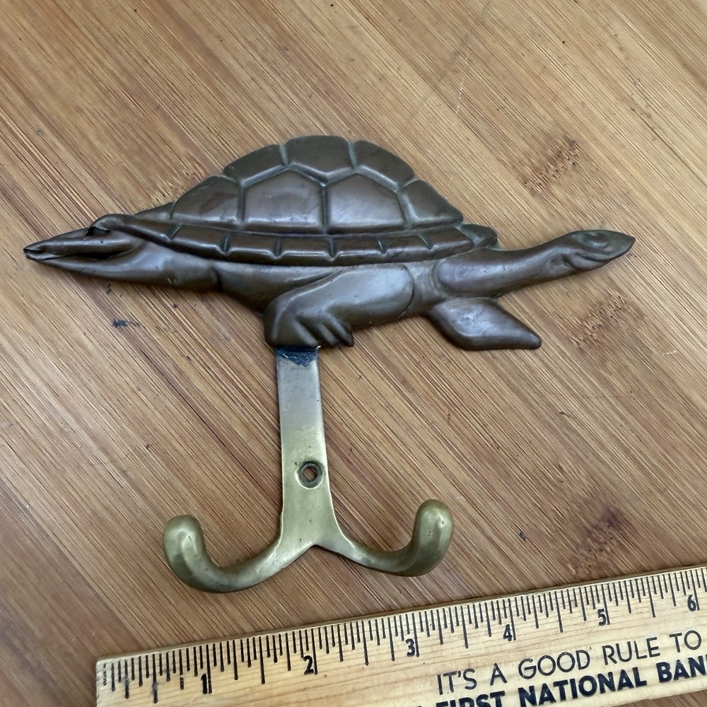 Brass Sea Turtle Hook unbranded MCM